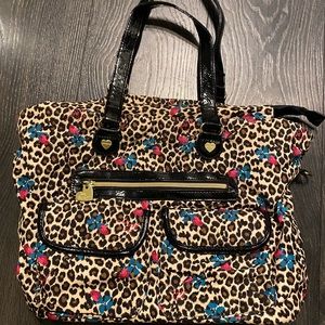 Brand New Betsy Johnson Cheetah and Flower Purse